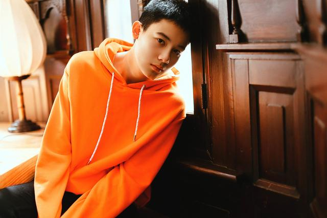 十八岁的胡先煦为自己的演艺生涯拼搏着,不单单是好玩了