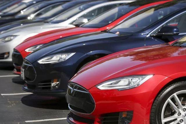 Model X车祸致死，Model S召回！新能源汽车又该何去何从？