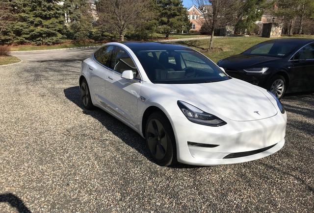 2018年出厂，特斯拉 Tesla Inc纯电动汽车
