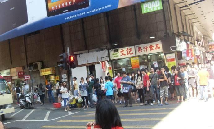 比北京还拥挤的香港, 为何没有北京堵车?