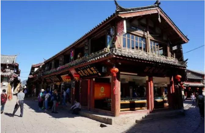 探寻茶马古道上的重镇与驿站，感受云南马帮文化曾经的辉煌！
