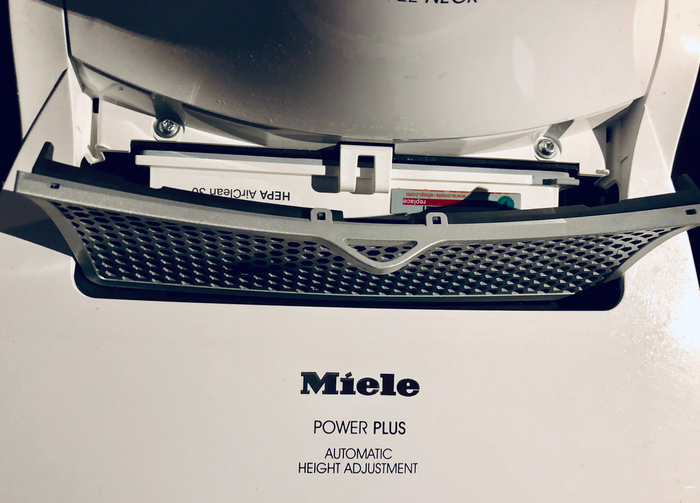 吸尘器该选有线还是无线？我做了一个全面的对比