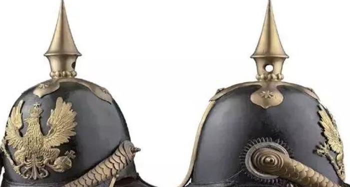 德军的尖顶盔，为什么会在一战后被淘汰？钢盔真有那么神奇？
