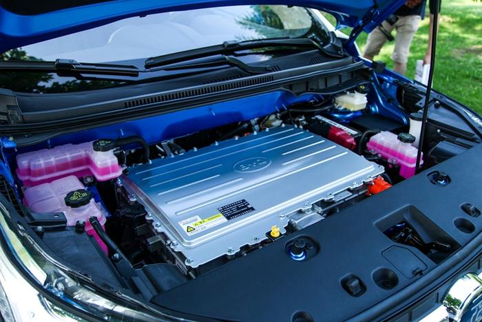 比亚迪元EV360推出四款车型 配置不同可咋选？