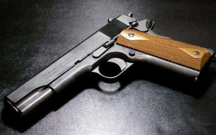 绝地求生最常见的枪械P1911，现实中原形是哪款手枪，威力怎么样
