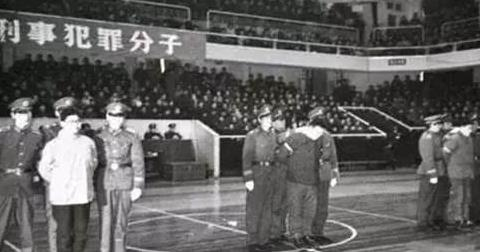 1983年“严打”：朱德之孙三天两审被立即枪毙