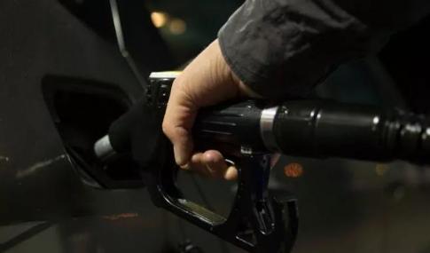 无铅汽油和乙醇汽油有什么区别？看完全懂了