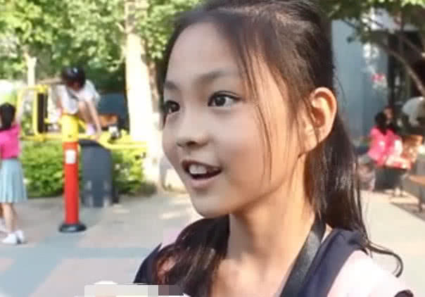 18岁成年后第一件事想做什么?小妹妹的回答好大胆,后生可畏!