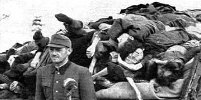 老照片: 纳粹最大集中营, 女人尸体成堆!