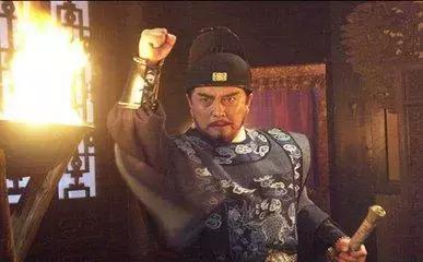 这位十五岁少年临刑时挣断绳索，夺刀连杀十几个人，奋起反抗！