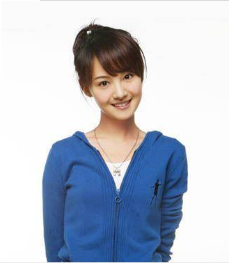 郑爽18岁青涩照曝光,清纯可人,清新脱俗的小美女!