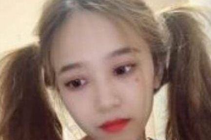 LOL最美裁判妖风小姐姐，一夜之间形象大变！双马尾是被扯断了？