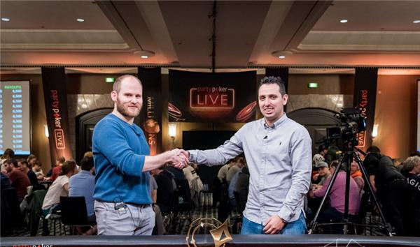 ��һ����ä����Ϯ��ڣ�Sam Greenwood��������������