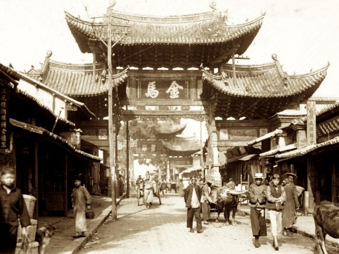 老照片：滇池西山夜月，云南昆明1928年