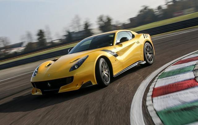 《Ferrari》预告9月17日将有新作 限量竞技版《812 Superfast》