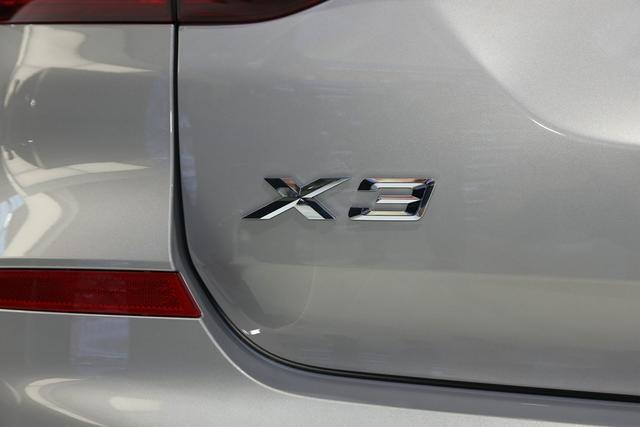 全新国产BMW X3来袭，价格下调，可惜遇上了奥迪Q5L