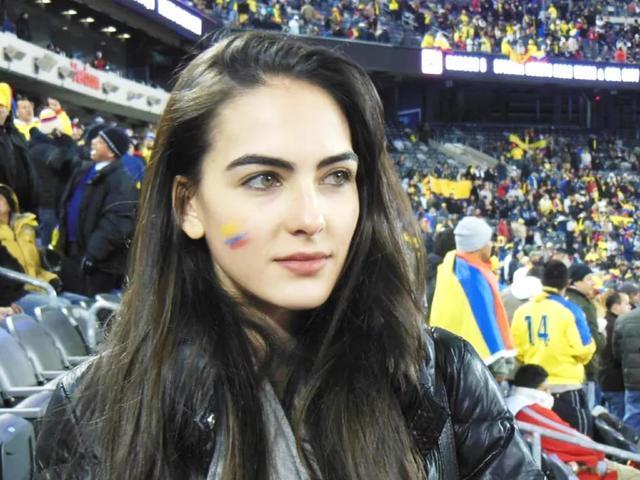 俄罗斯世界杯第一美女！哥伦比亚名模让夏天更炫目惊艳