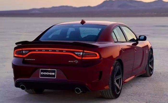 精致的小鼻孔：道奇Charger SRT Hellcat改款发布