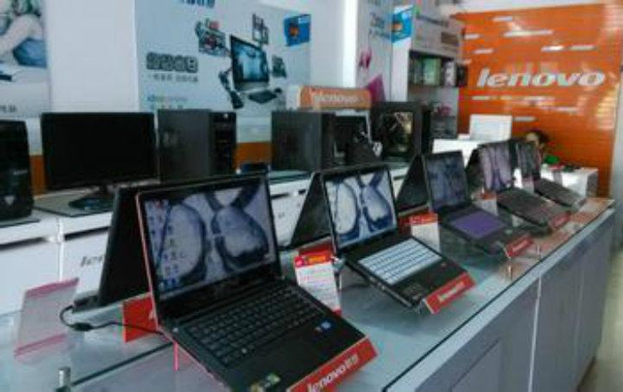 笔记本电脑网购与实体店购买哪个更好