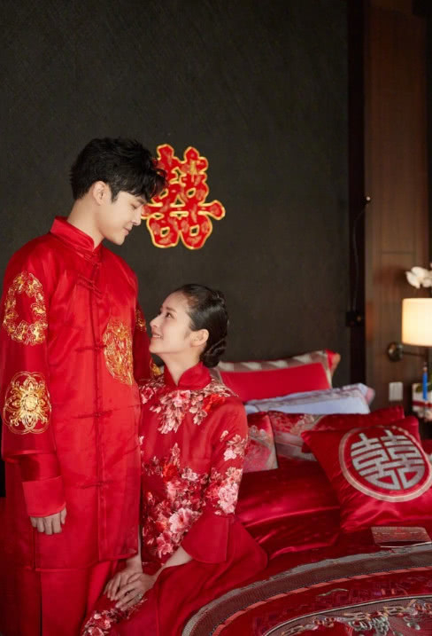 付辛博晒与颖儿婚礼高清照,高调表白妻子:“我养你一辈子”!