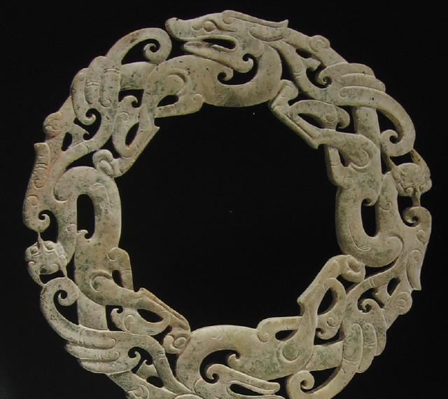 中国古代玉器中的龙纹图样——中国玉文化