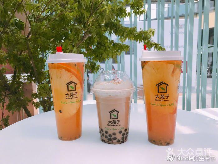 你能体会狂喝几十杯网红茶的感觉吗！
