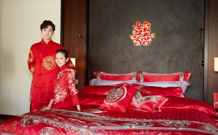 付辛博晒与颖儿婚礼高清照,高调表白妻子:“我养你一辈子”!