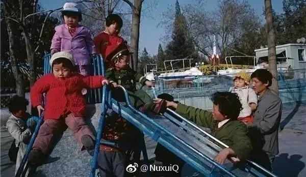 昨日の中国」 昨天的中国 写真集 ドキュメンタリー 著者：Yann