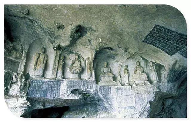 镌刻千年的桂林古书——摩崖石刻