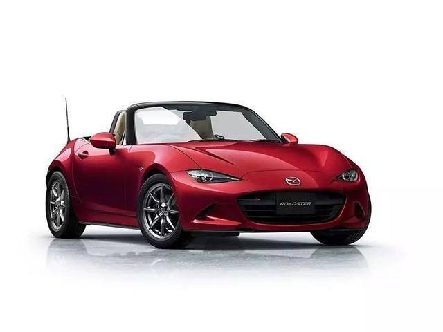 2019款马自达MX-5震撼来袭，年轻人会不会被打动呢？