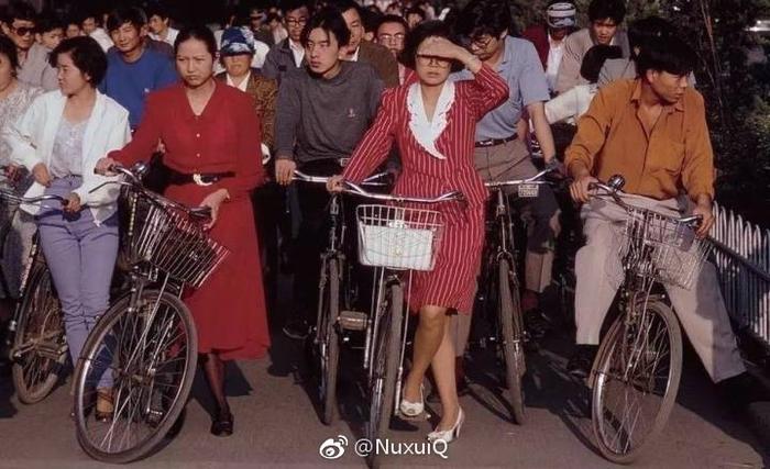 昨天的中国]从Yann Layma（阎雷）看中国30年前的颜色