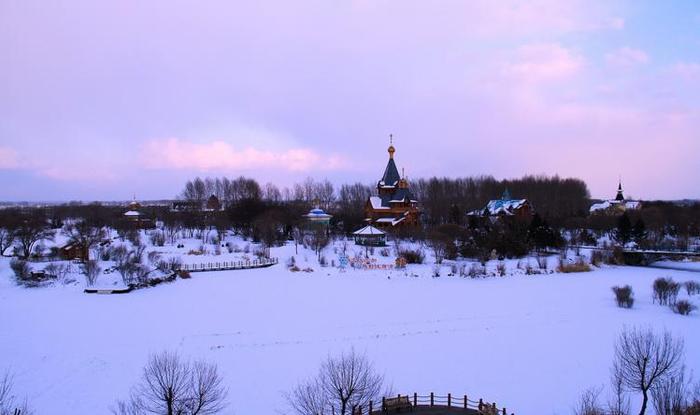 爱上旅游: 到哈尔滨的伏尔加庄园去看雪, 领略俄罗斯fengqing