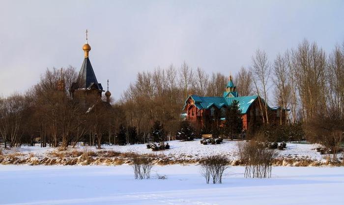 爱上旅游: 到哈尔滨的伏尔加庄园去看雪, 领略俄罗斯fengqing
