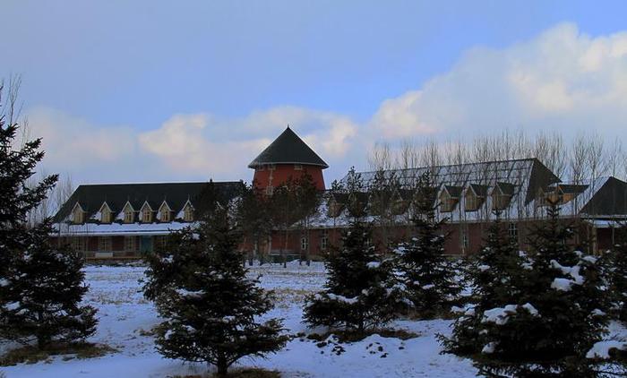 爱上旅游: 到哈尔滨的伏尔加庄园去看雪, 领略俄罗斯fengqing