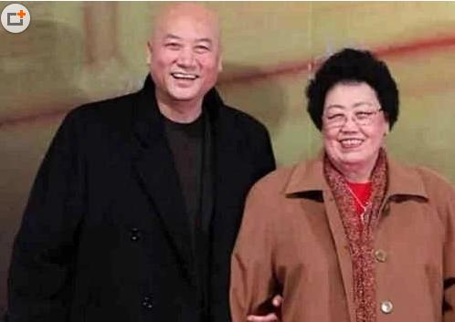 60岁唐僧老婆陈丽华宣布遗嘱，500亿全给丈夫！