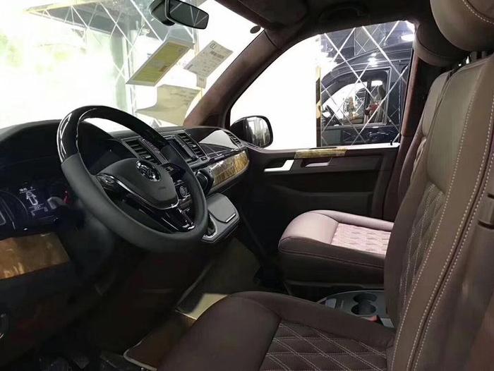 全新奔驰V260经典商务车 私人订制奢华改装