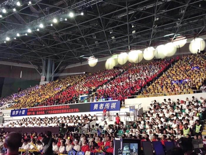 所谓人生赢家，就是过生日的时候登上世界五百强