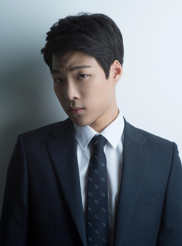 看点新闻：上饶万达晶座妹子漂亮吗｜颜值真相与避坑指南🔥