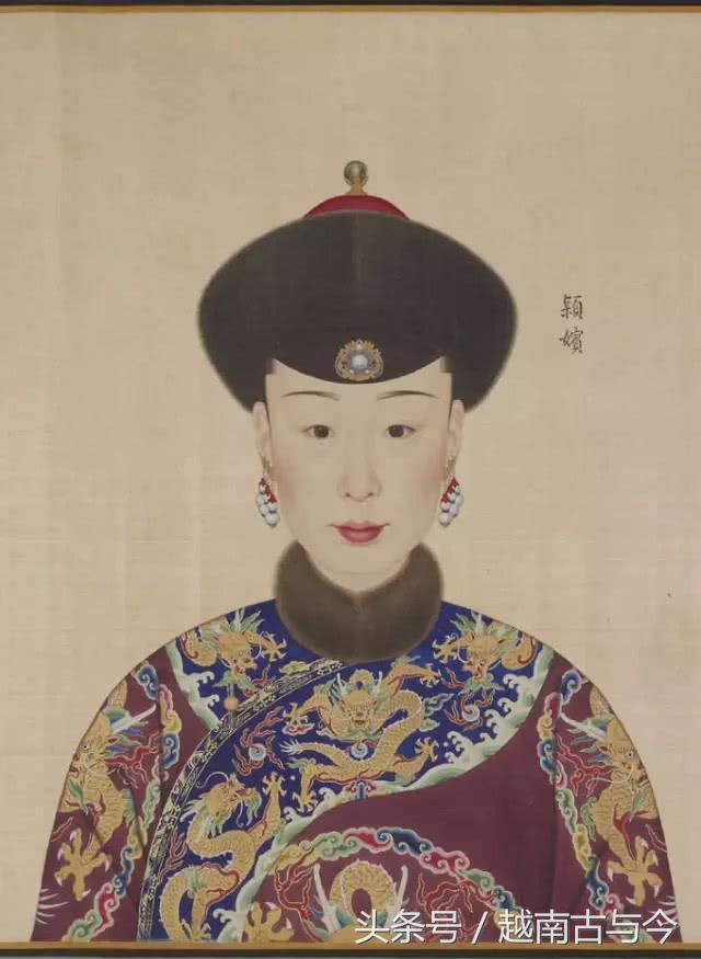 乾隆皇帝最爱的妃嫔画像曝光，其中一位被誉为清朝最美贤后