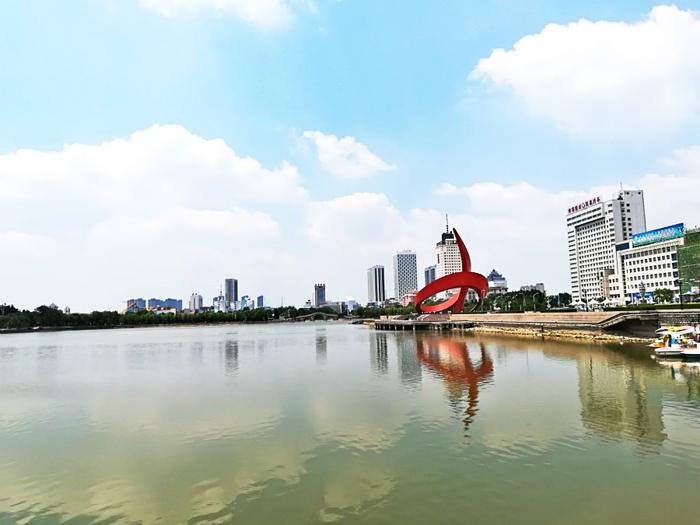 德州新湖风景区，有一个雕塑很多当地人都不知道它的名字