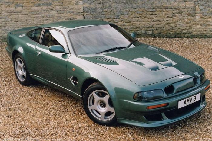 90年代的经典复刻，阿斯顿马丁 V12 Vantage V600限量14台