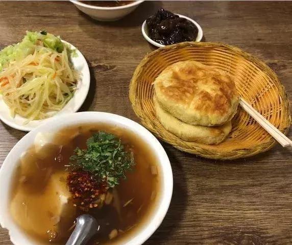 哈尔滨国营老饭店，满载着老哈尔滨人的美味回忆，且吃且珍惜！