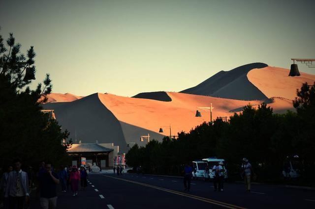 未满十八岁禁止涉足的地方之西北温柔乡