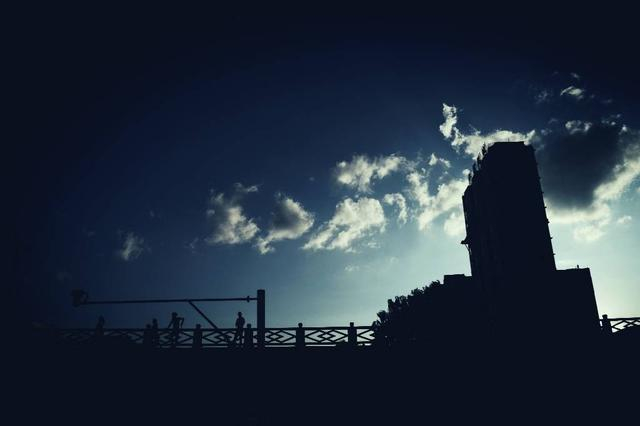 未满十八岁禁止涉足的地方之西北温柔乡