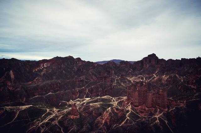 未满十八岁禁止涉足的地方之西北温柔乡