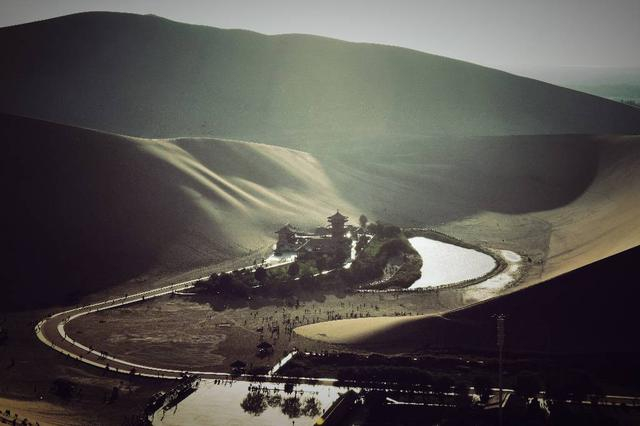 未满十八岁禁止涉足的地方之西北温柔乡