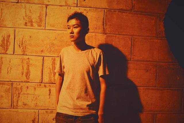 未满十八岁禁止涉足的地方之西北温柔乡