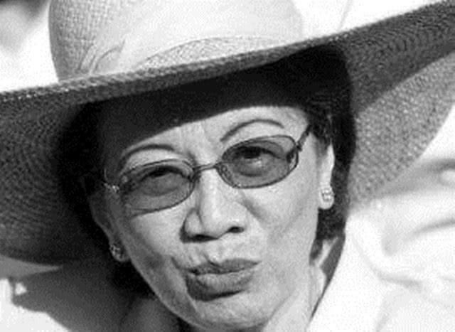 她是全亚洲第一个女总统，一生牢记自己是中国人后代！