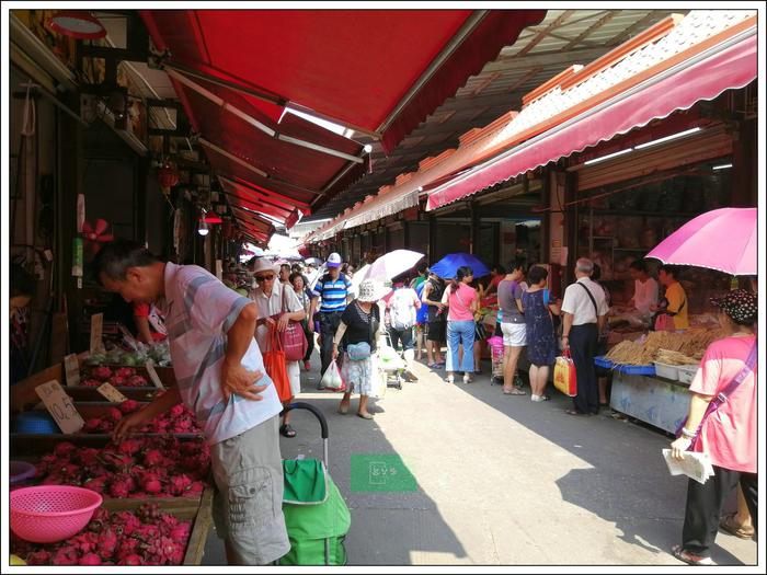 中国一座让异乡人误会深的一线城市：逛菜市场，看价格惊呆了！