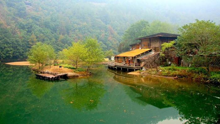 浙江是大避暑村庄之桐庐芦茨村，一座因鸬鹚众多而得名的小山村